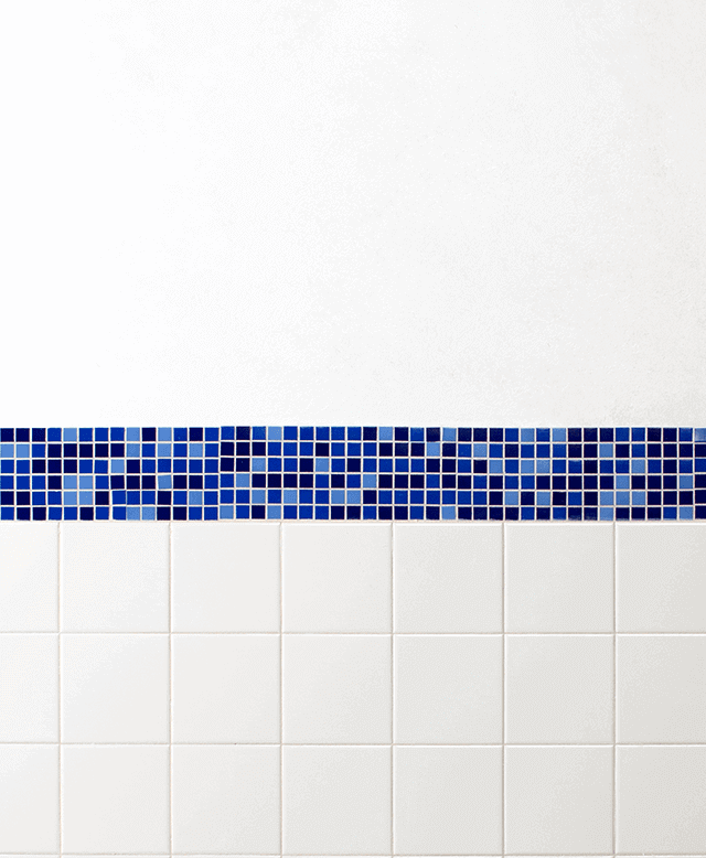 Blue bathroom tile